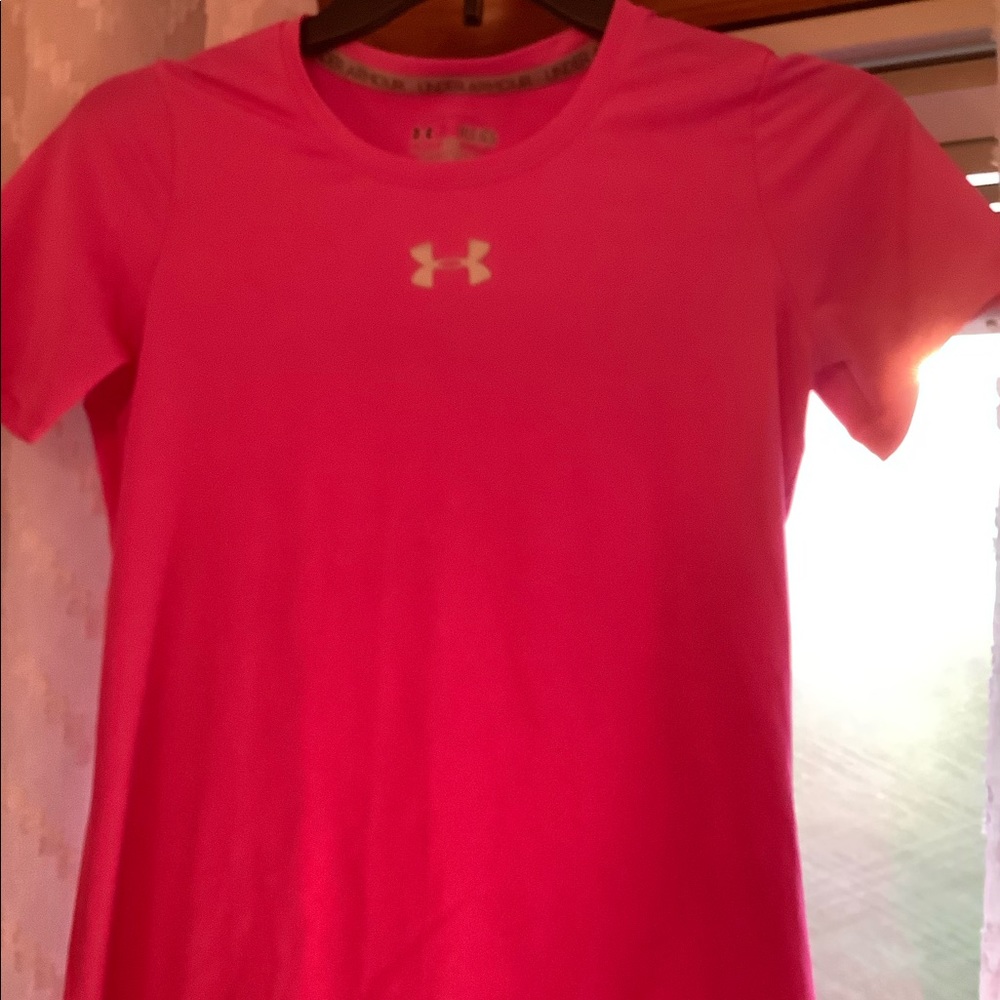 Hot pink under armour T-shirt